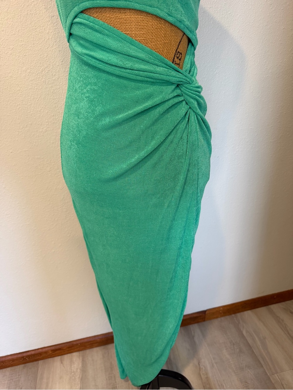 Hello Molly Strapless Twist Cutout Midi Dress - Picture 5 of 12